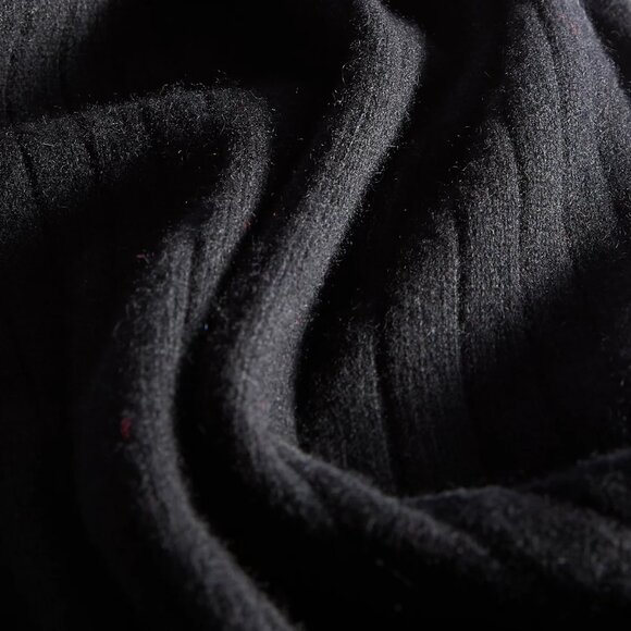 New NWT Charter Club 100% CASHMERE Black Scarf, Ribbed, Warm, Luxury Great Gift - Picture 3 of 8